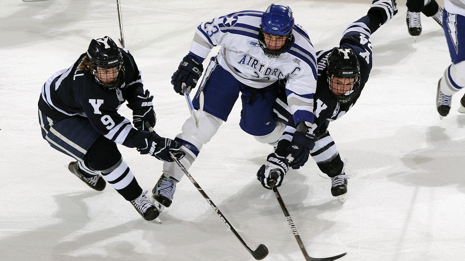 NBA教练健康拉响警报，联盟组织60名主帅全面体检，高强度职业压力引关注