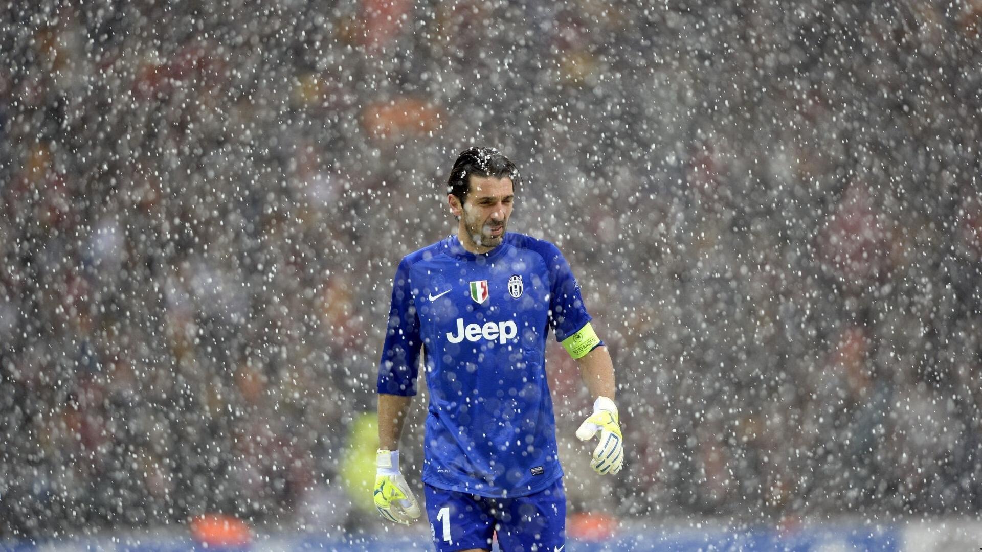 大坂直美鏖战三盘逆转鲁季奇 惊险迈过澳网首轮考验